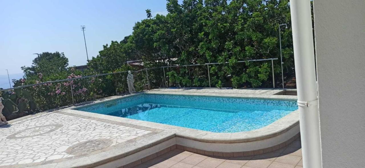 Villetta Guardiano Del Faro Con Piscina Santa Maria di Leuca Exterior foto